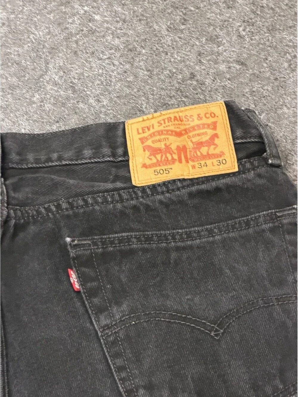Levis 505 Regular Fit Jeans Mens 34x30 Black Faded Straight Leg Denim